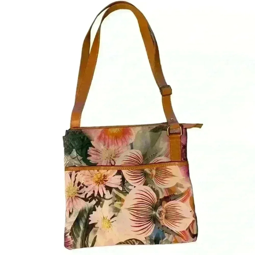 Ceoni Piero Shoulder Handbag Genuine Leather Trim Floral Design.